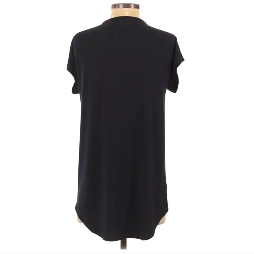 Carmen Carmen Marc Valvo Short Sleeve Zip Blouse Women's Small Navy - Picture 4 of 5